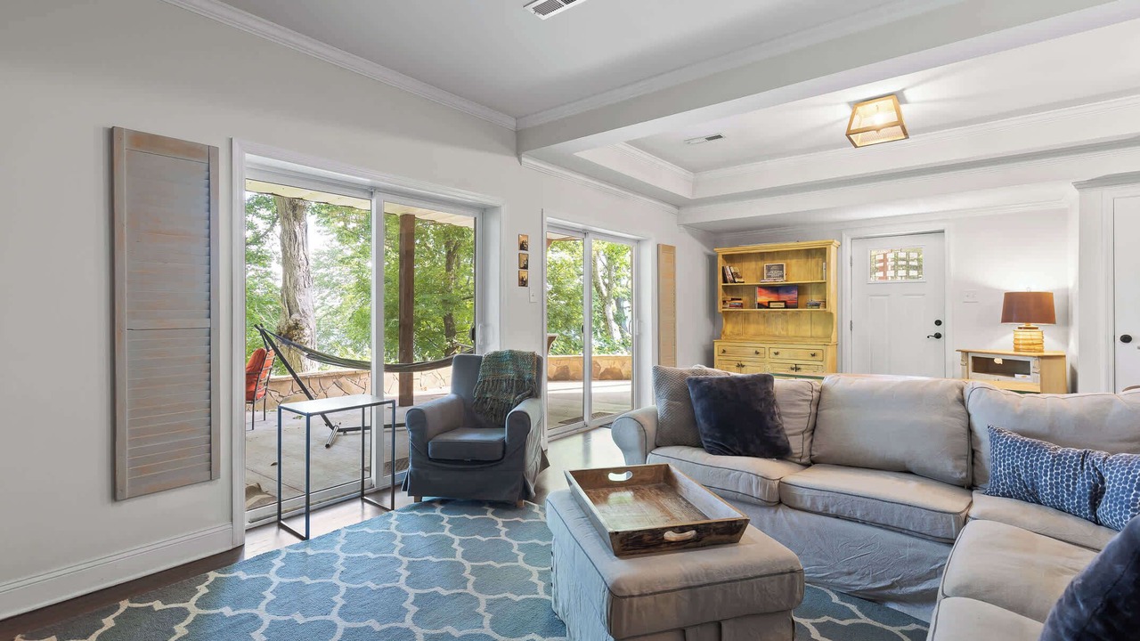 Photo of Livingroom in Decatur
