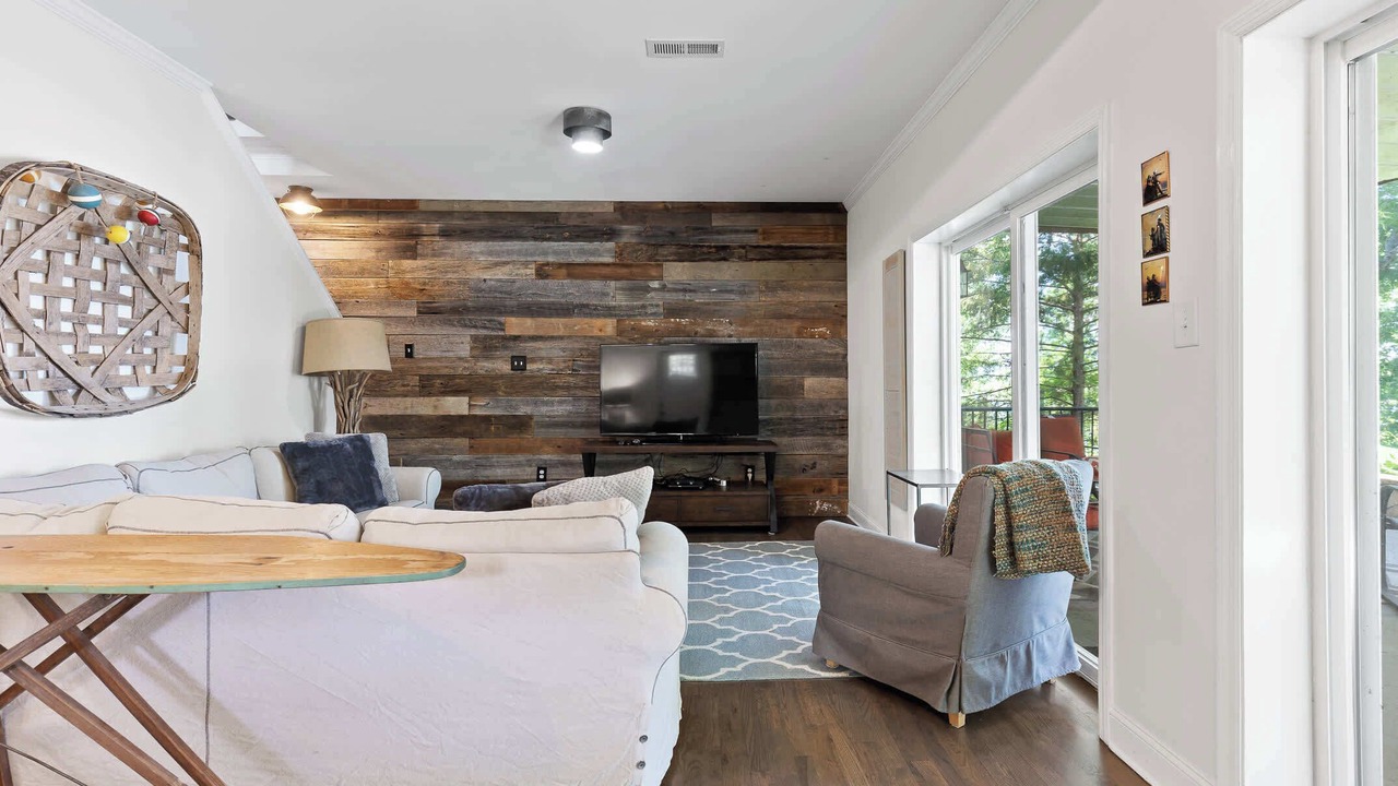 Photo of Livingroom in Decatur