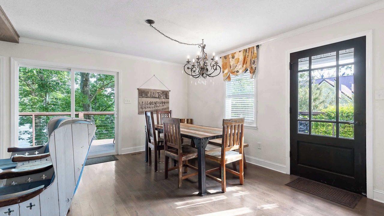 Photo of Livingroom in Decatur