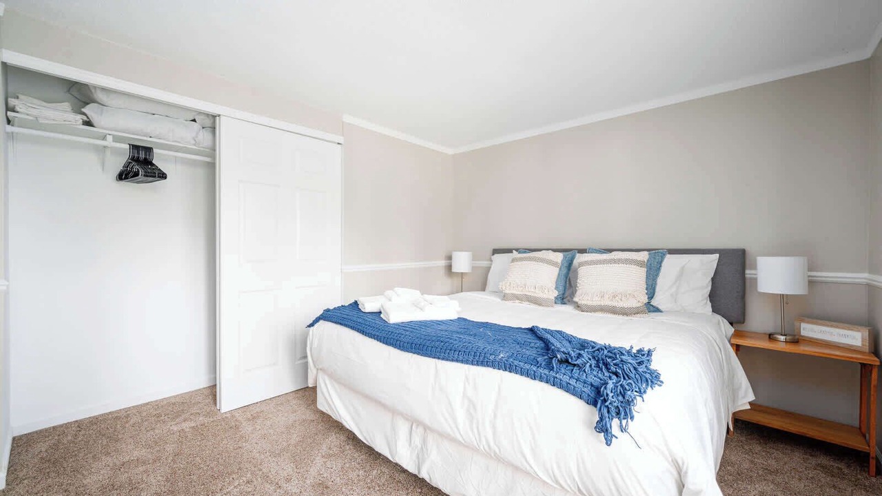 Photo of Bedroom in Wayne