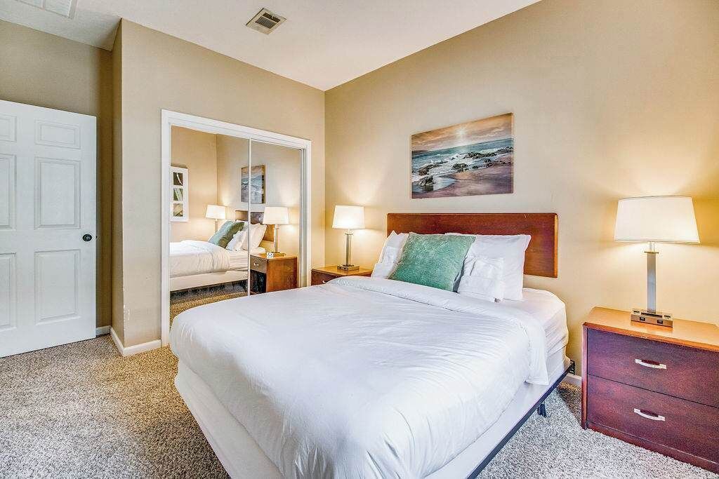 Photo of Bedroom in Ono Island