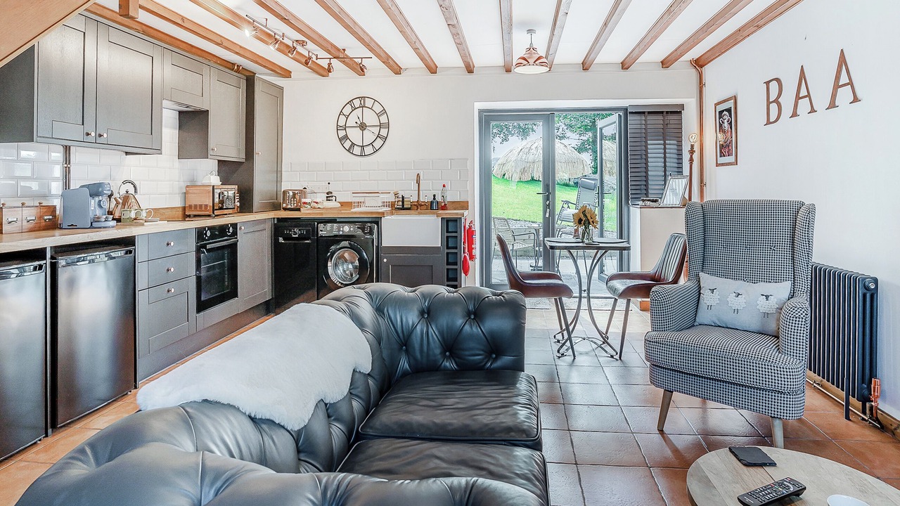 Photo of Others in Cribyn