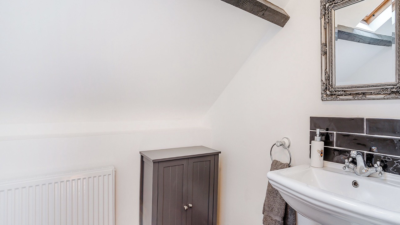 Photo of Bathroom in Cribyn