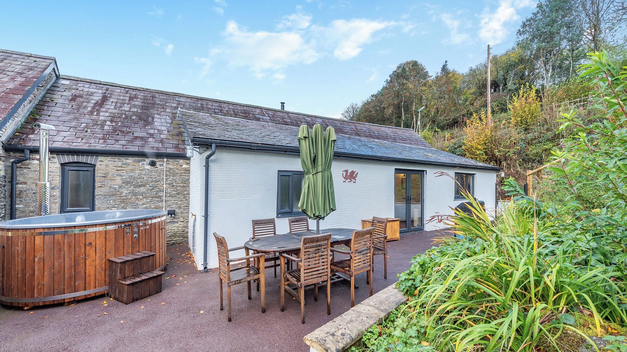 Photo of Others in Cribyn