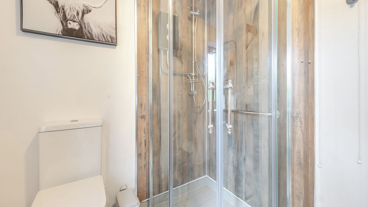 Photo of Bathroom in Cribyn