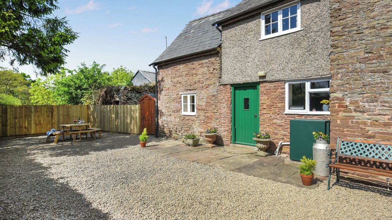 Photo of Outdoor in Boraston