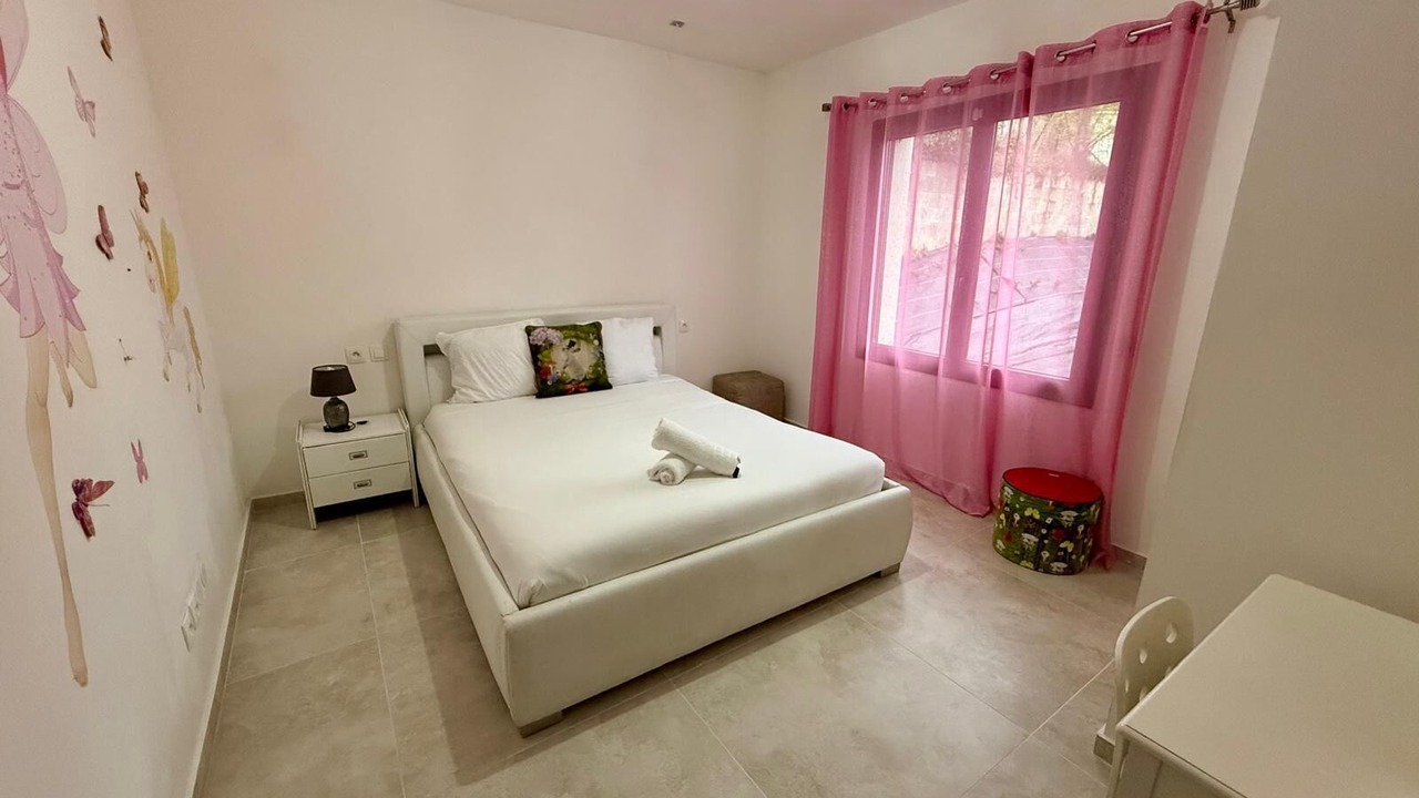 Photo of Bedroom in Deyme