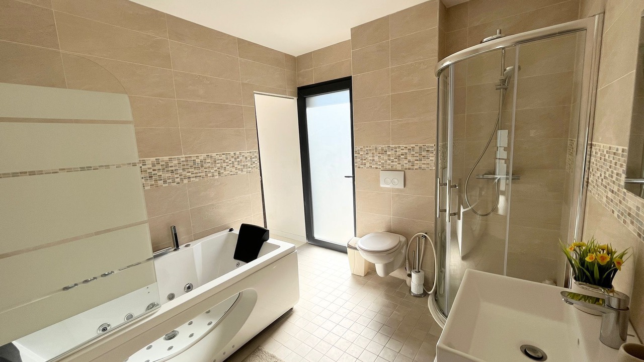 Photo of Bathroom in Deyme