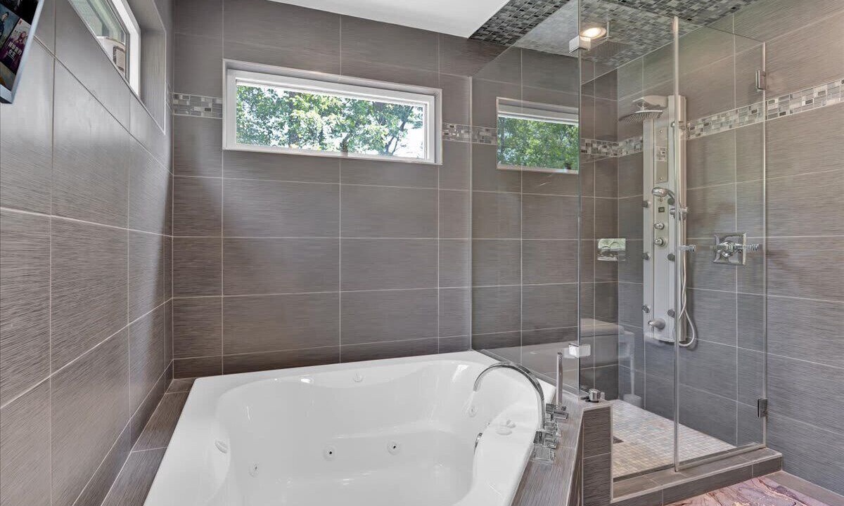 Photo of Bathroom in Tannersville