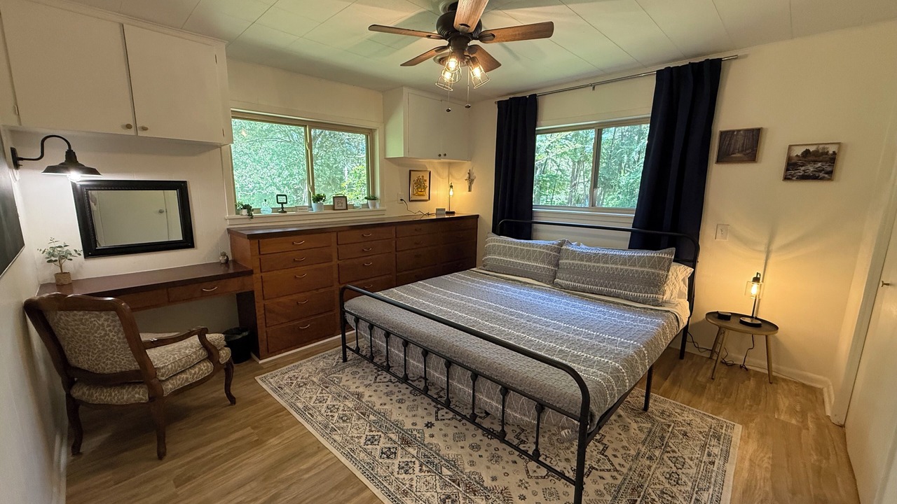 Photo of Bedroom in Farmerville