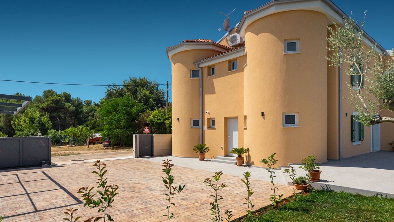 Photo of Outdoor in Dajla