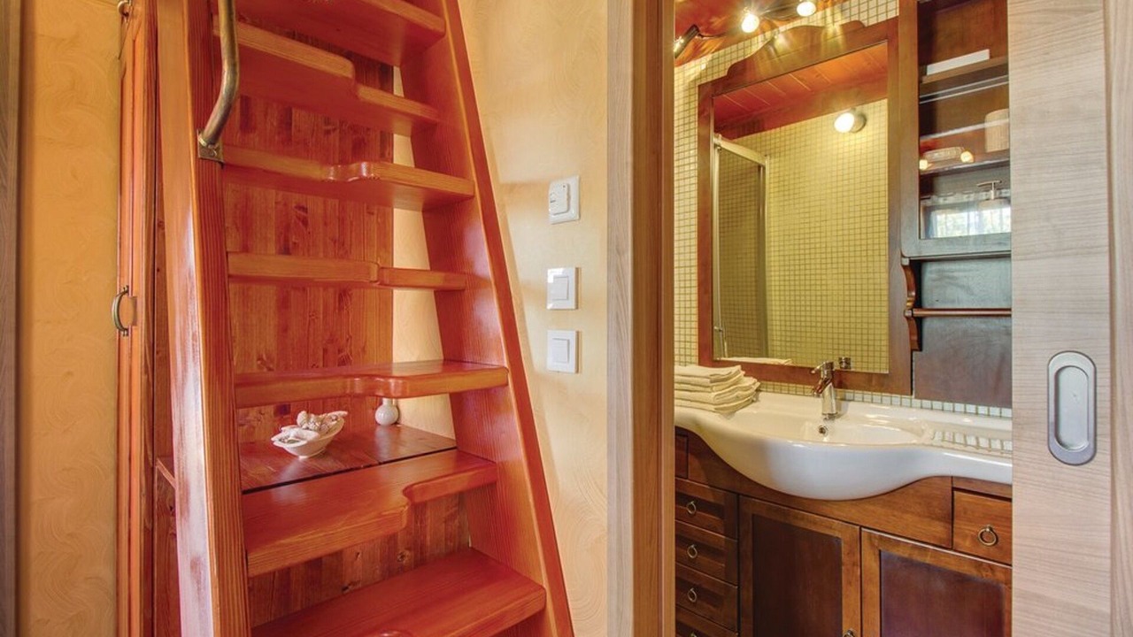 Photo of Bathroom in Nerezine