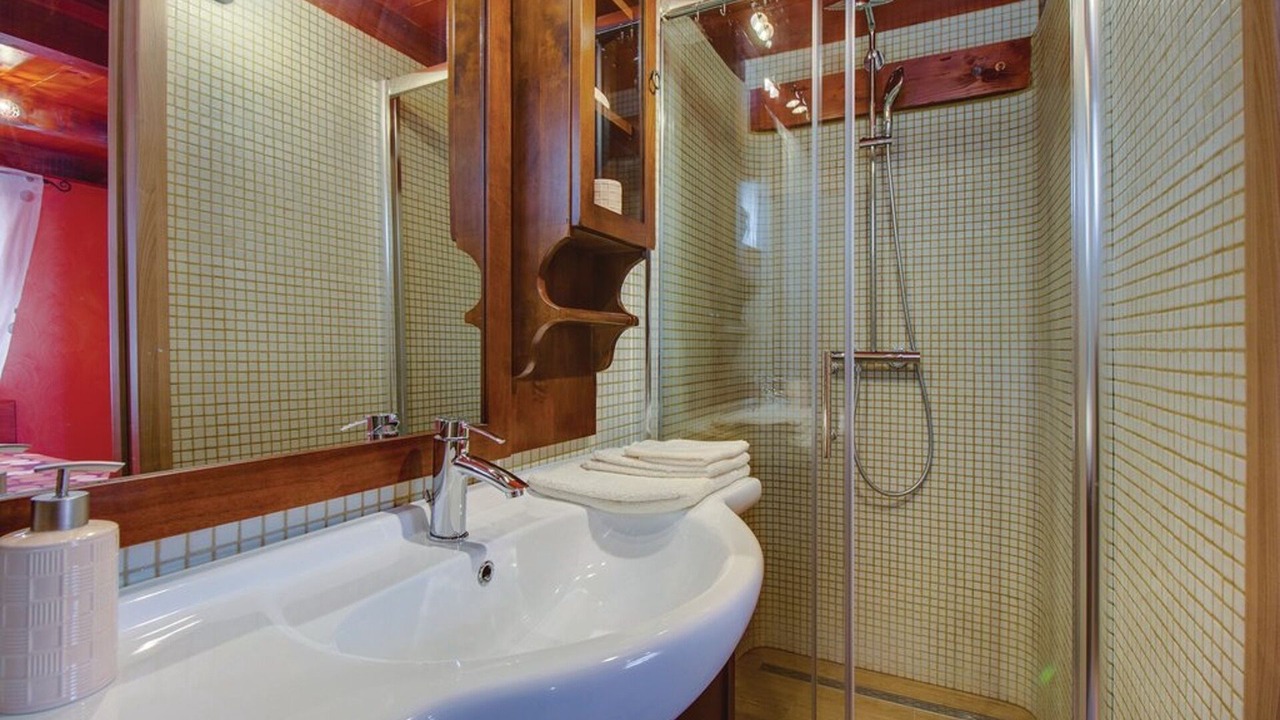 Photo of Bathroom in Nerezine