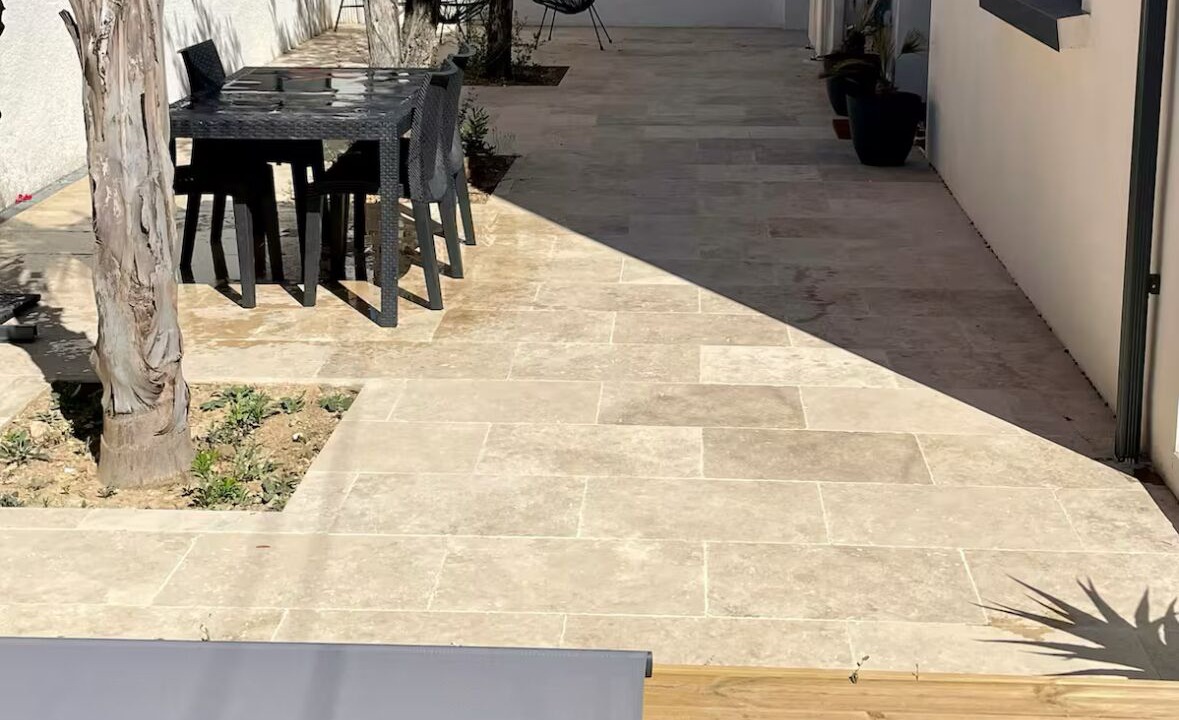 Photo of Outdoor in Boisseron