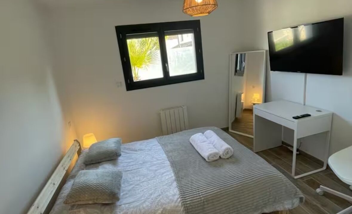 Photo of Bedroom in Boisseron