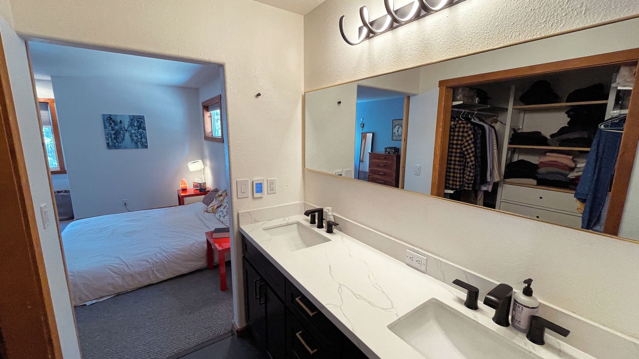 Photo of Bathroom in Truckee