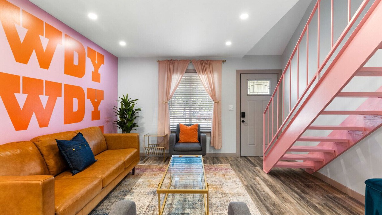 Photo of Livingroom in St. Edwards