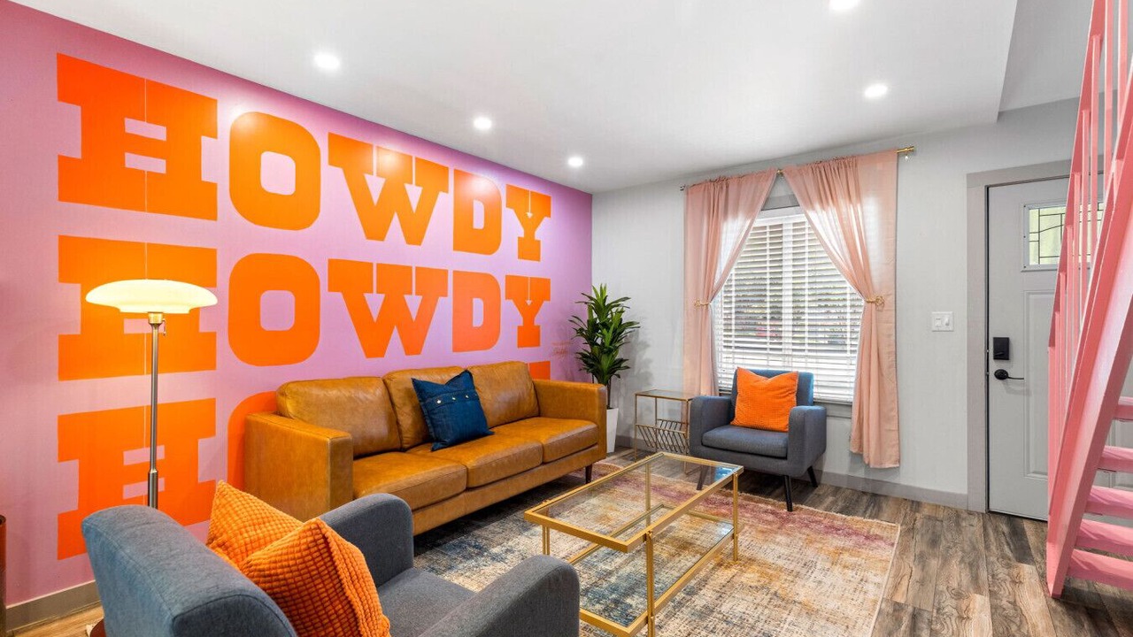 Photo of Livingroom in St. Edwards
