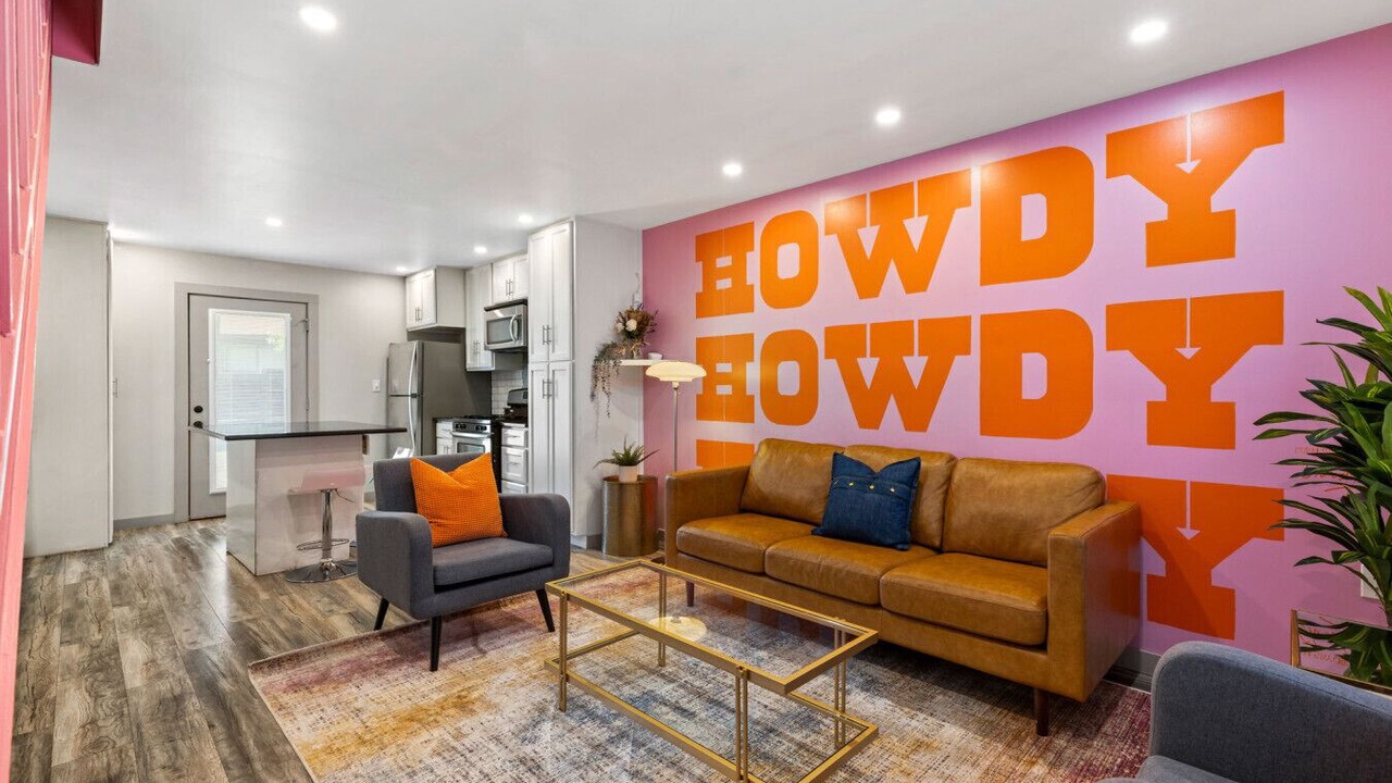 Photo of Livingroom in St. Edwards