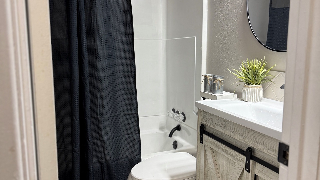 Photo of Bathroom in Plainview