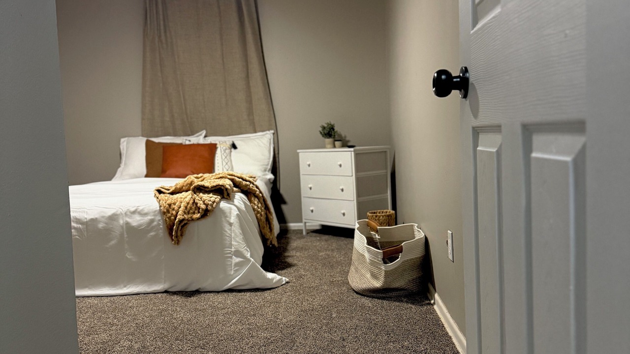 Photo of Bedroom in Plainview