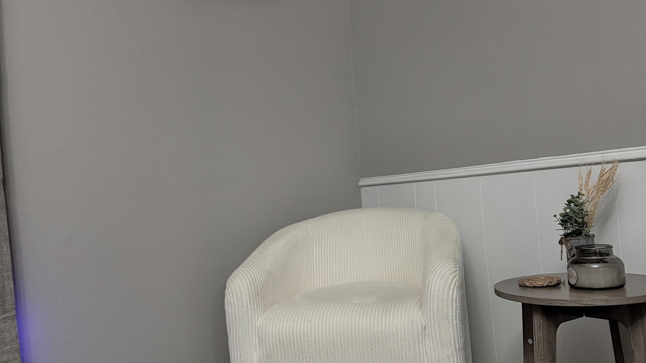 Photo of Livingroom in Plainview