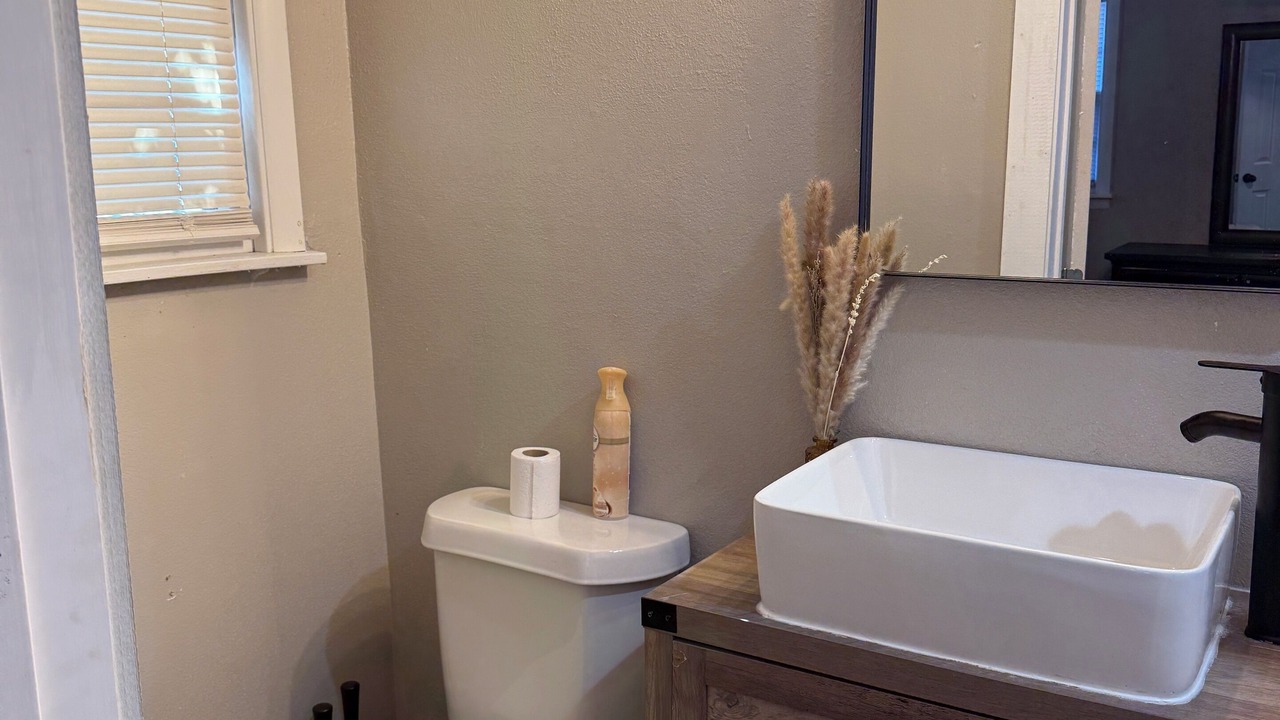 Photo of Bathroom in Plainview