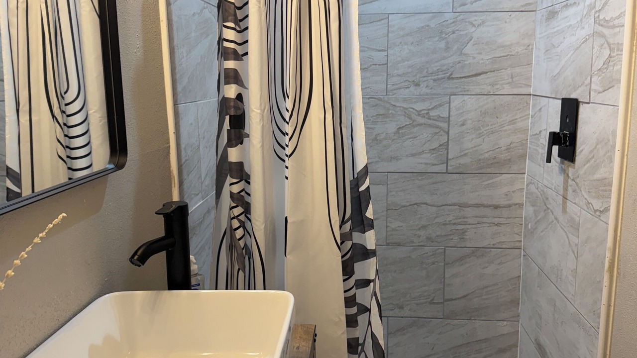 Photo of Bathroom in Plainview