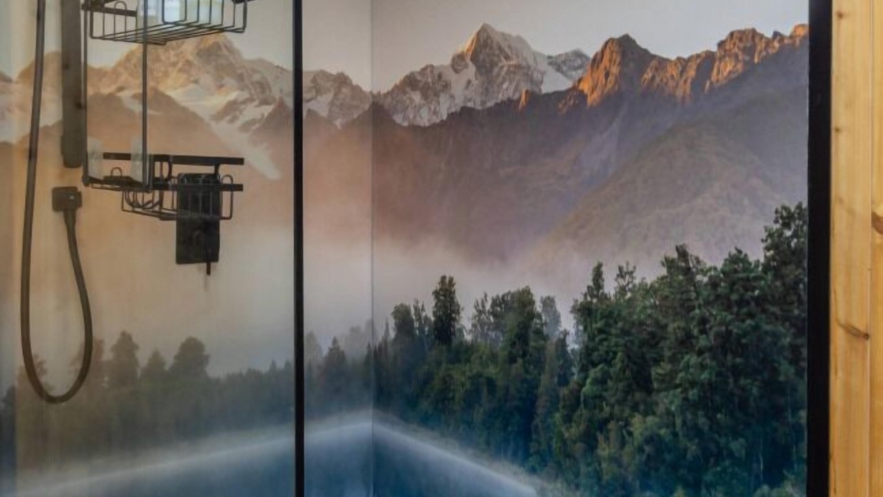 Photo of Bathroom in La Patrie