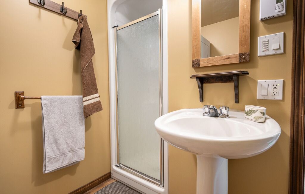 Photo of Bathroom in Le Granit Regional County Municipality