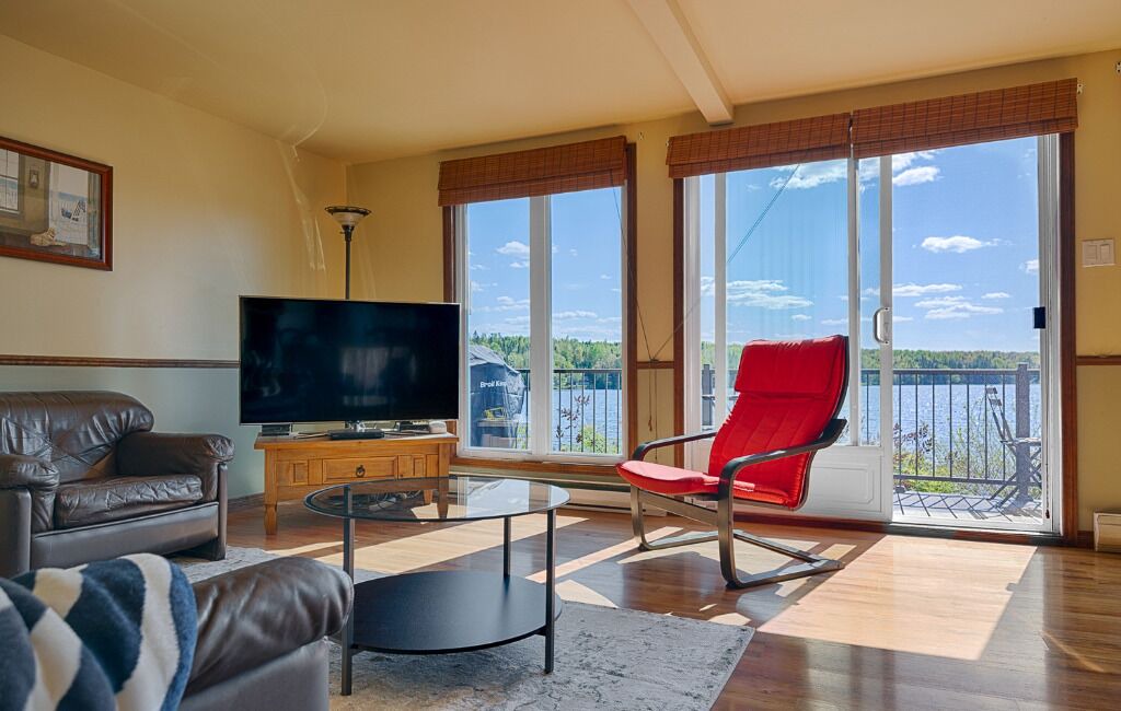 Photo of Livingroom in Le Granit Regional County Municipality