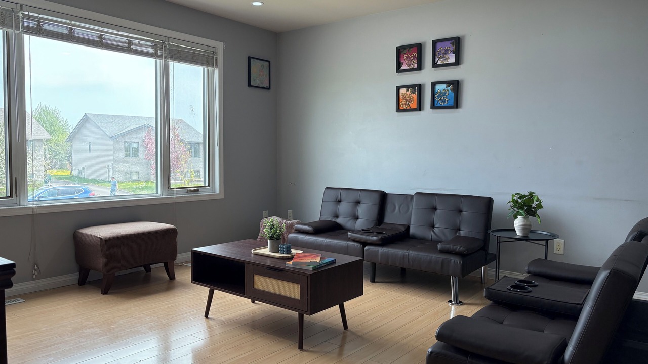 Photo of Livingroom in Thunder Bay