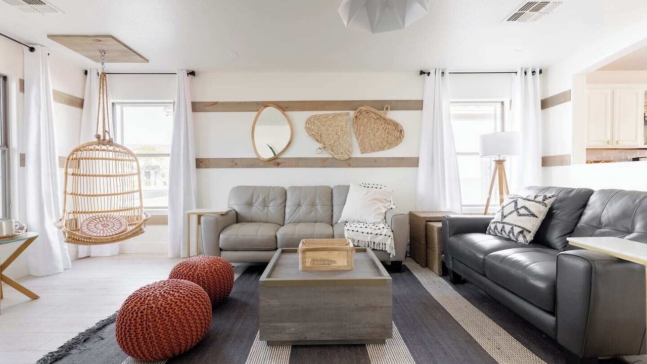 Photo of Livingroom in Villages At Queen Creek