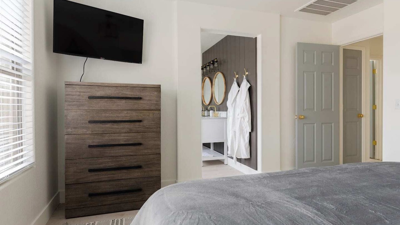 Photo of Bedroom in Villages At Queen Creek