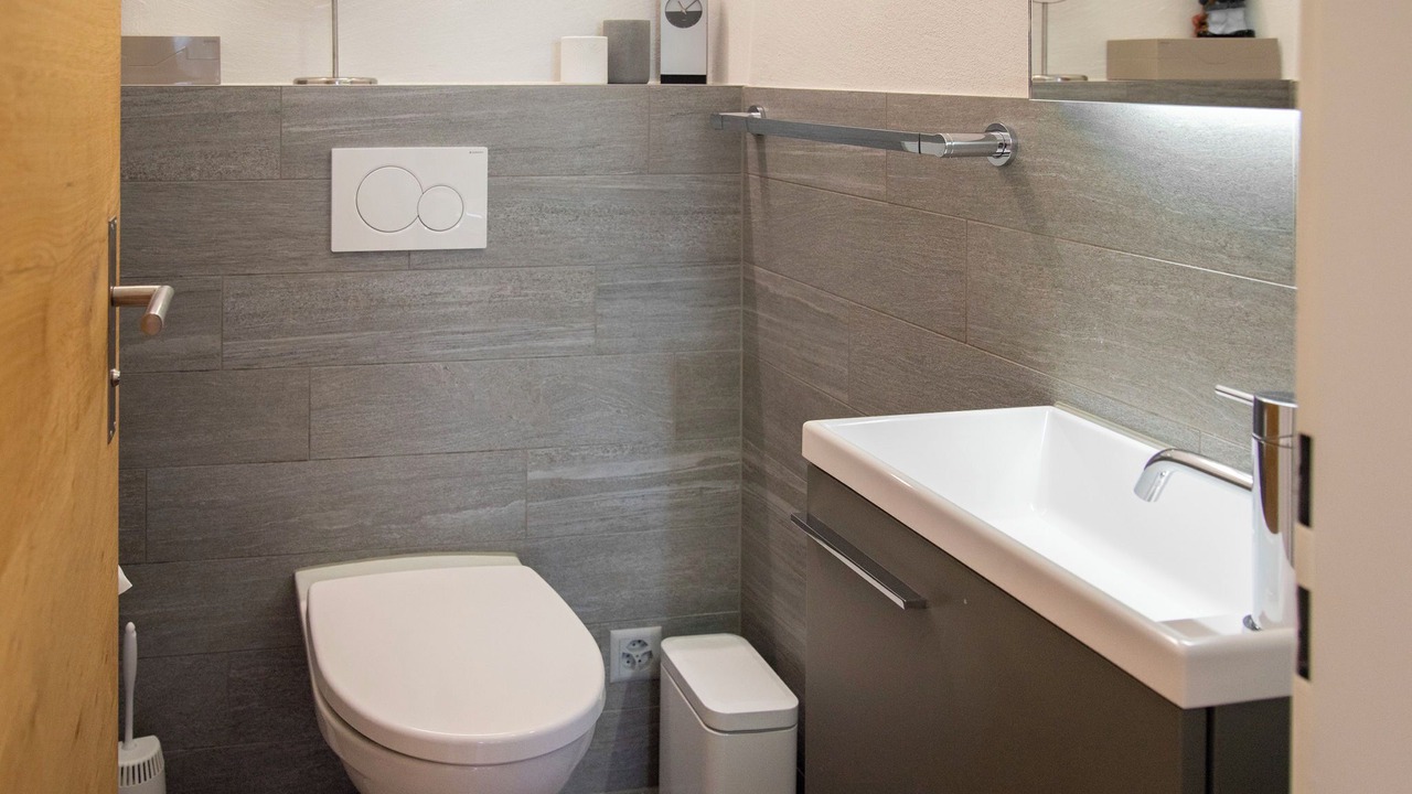 Photo of Bathroom in Falera