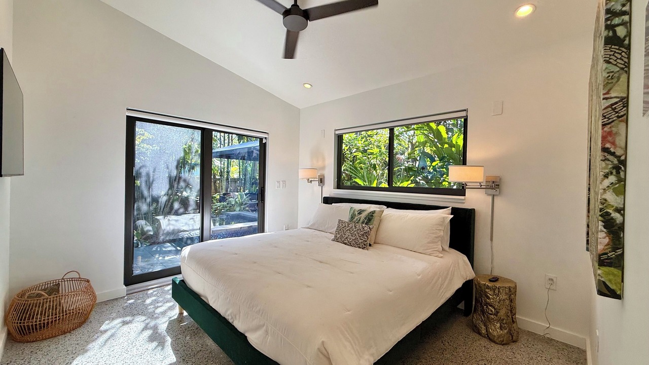 Photo of Bedroom in South Middle River