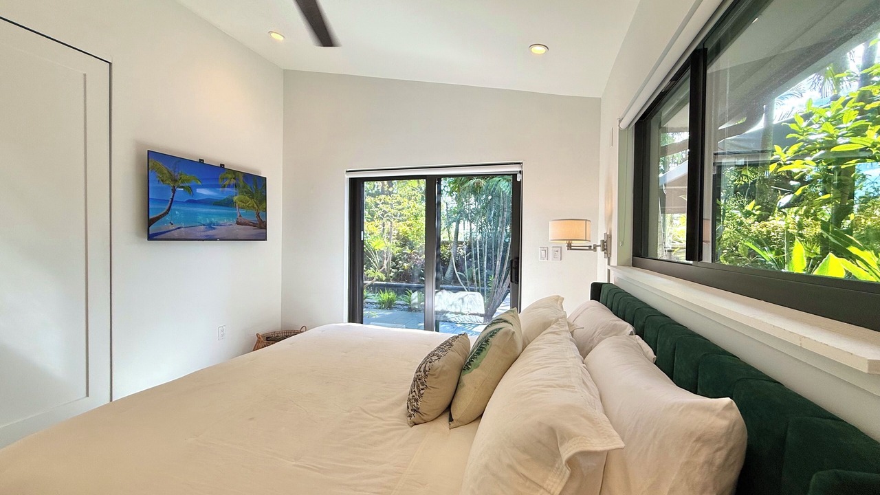 Photo of Bedroom in South Middle River