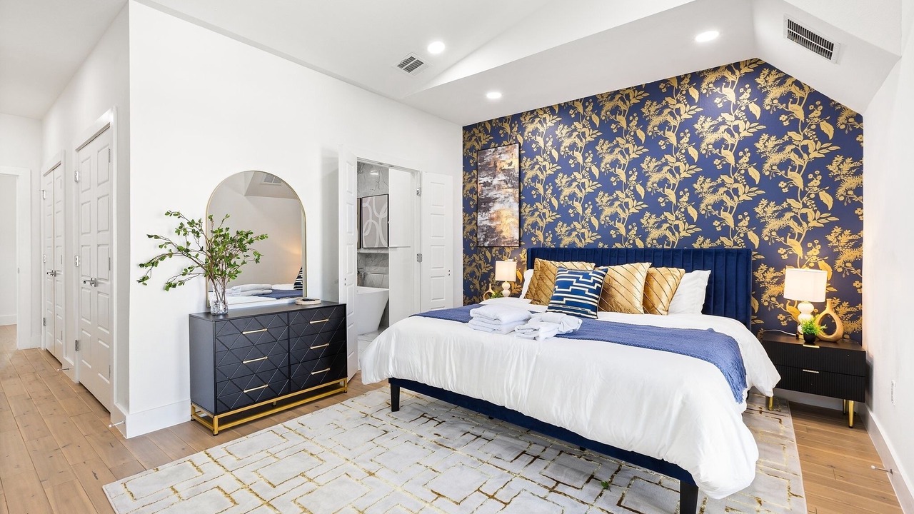 Photo of Bedroom in West Dallas