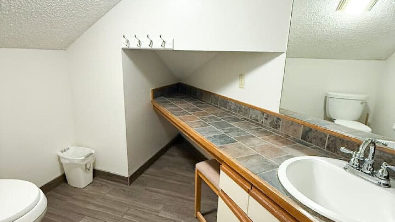 Photo of Bathroom in Village of Four Seasons