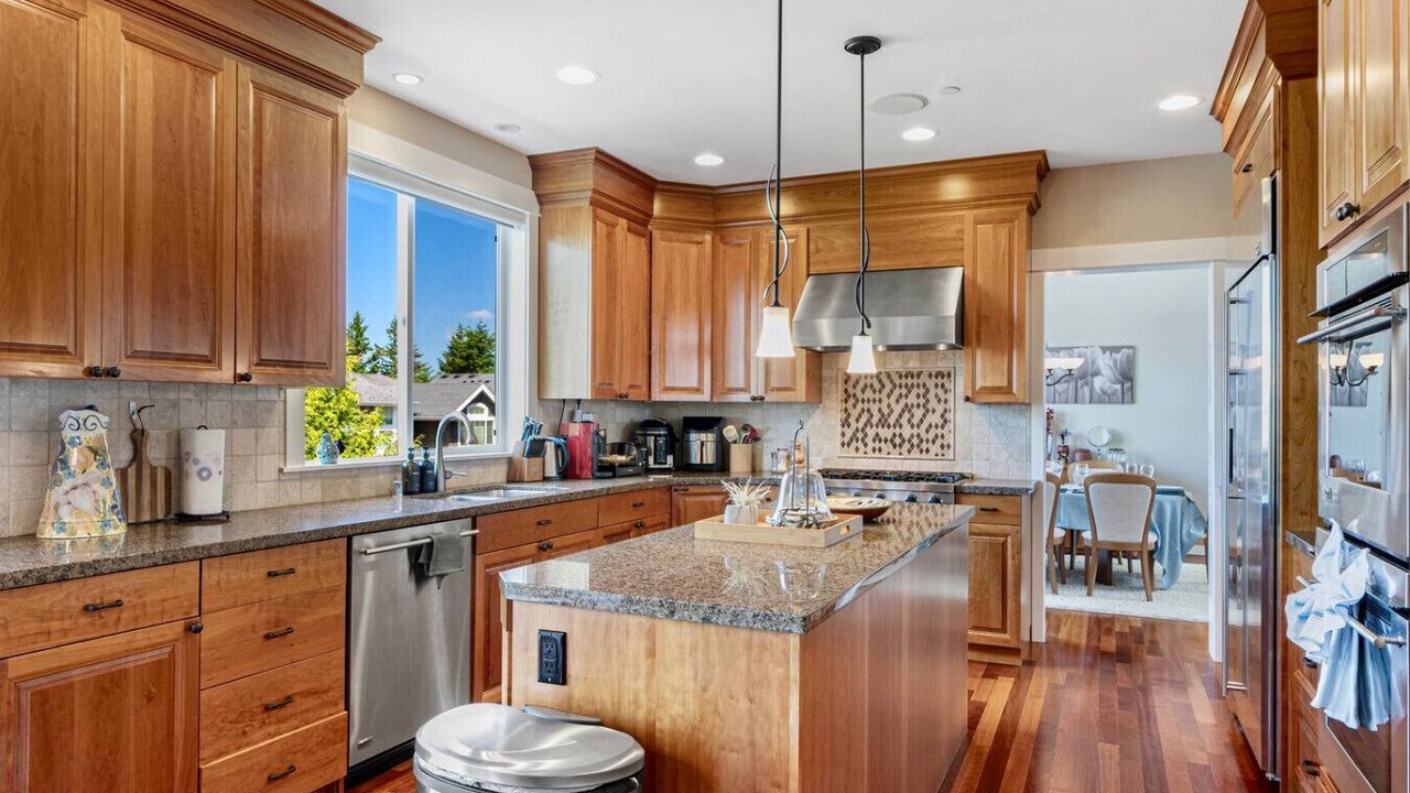 Photo of Kitchen in Cougar Mountain