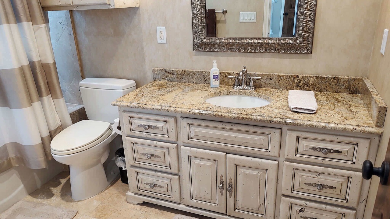 Photo of Bathroom in Granite Shoals