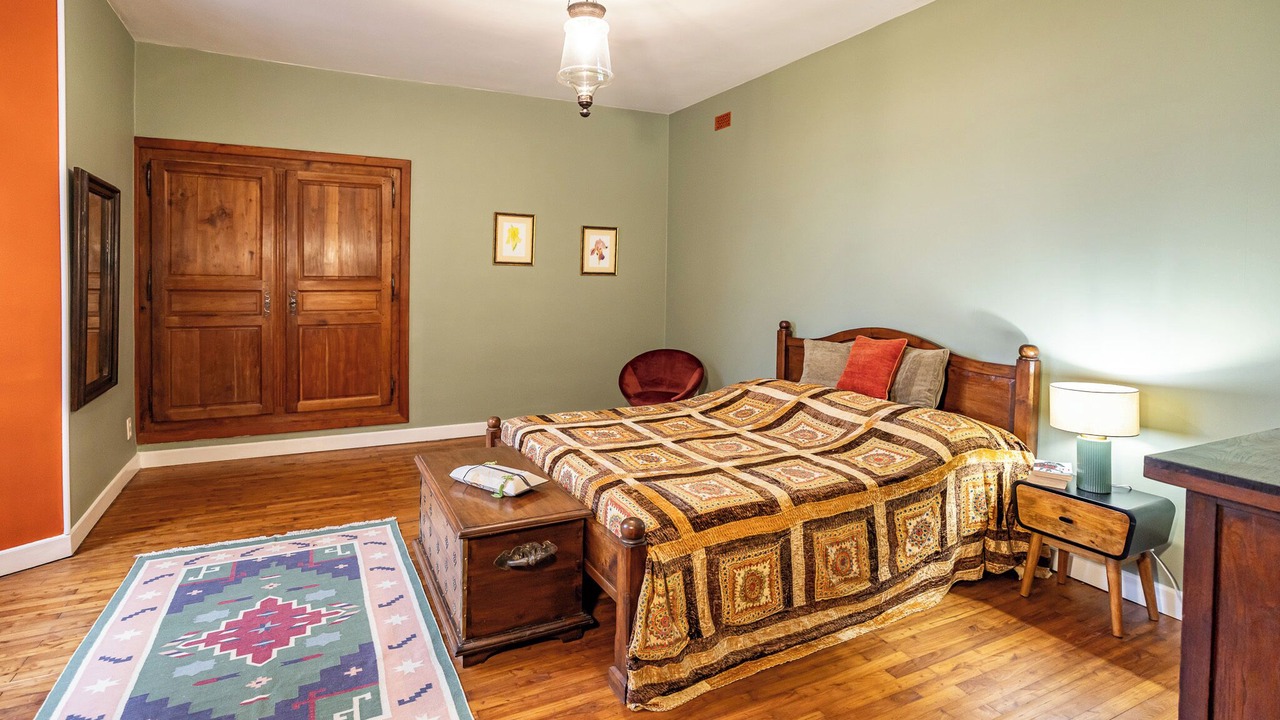 Photo of Bedroom in Bezenac