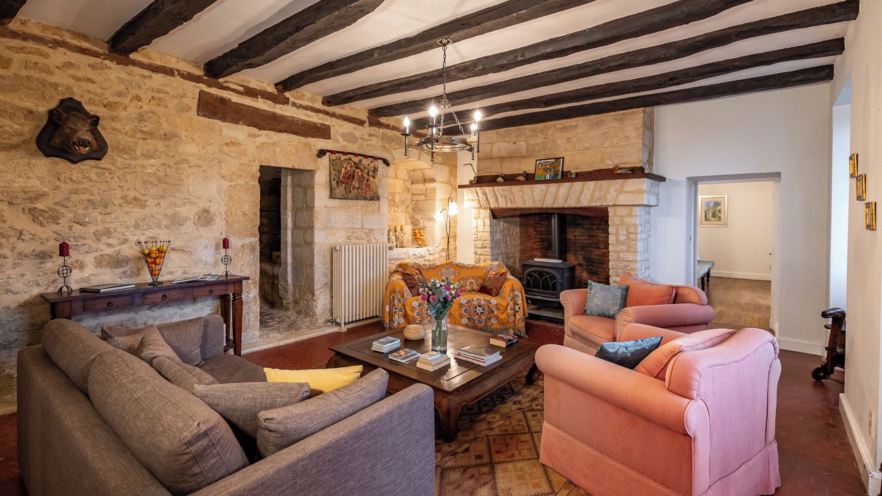 Photo of Livingroom in Bezenac