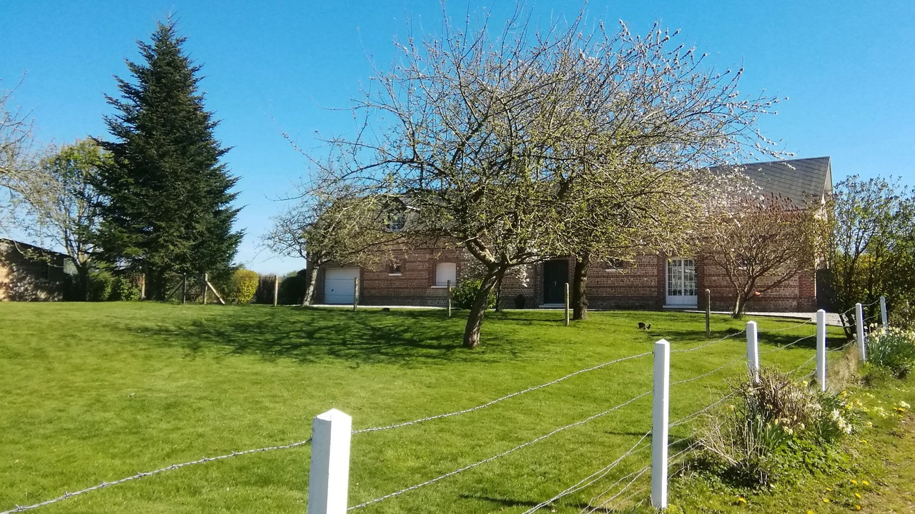 Photo of Outdoor in Saint-Aubin-Routot