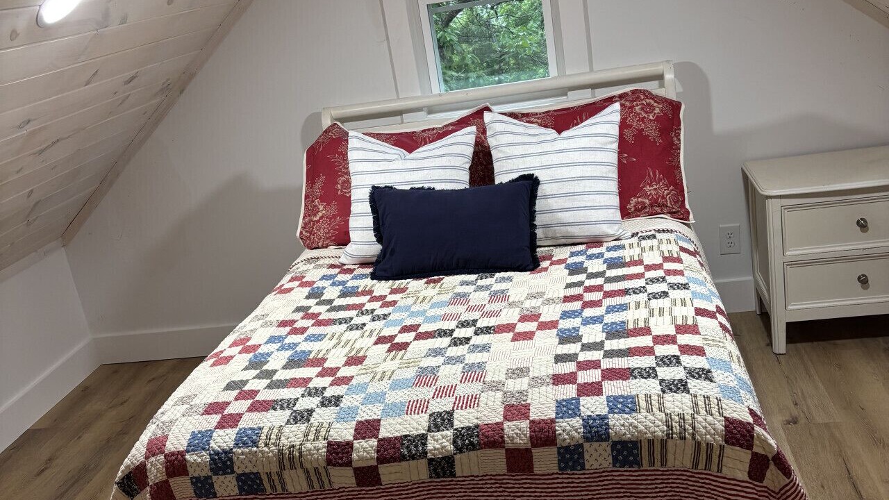 Photo of Bedroom in Eagle Rock