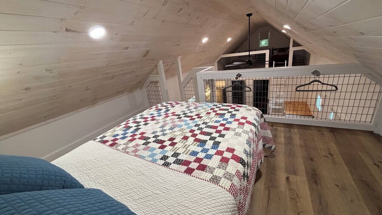 Photo of Bedroom in Eagle Rock