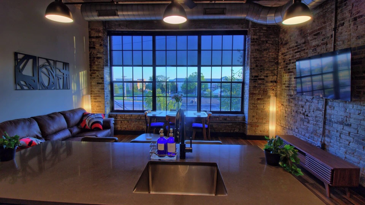 Photo of Livingroom in Midtown