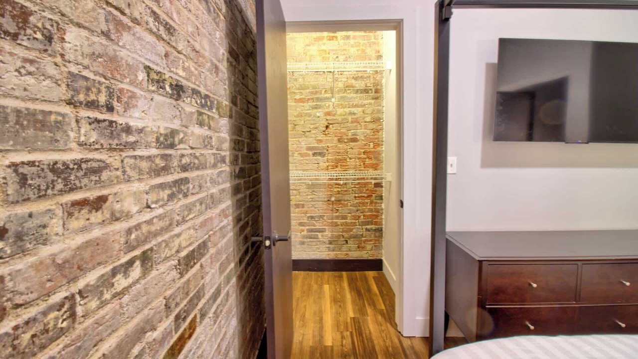Photo of Bedroom in Midtown
