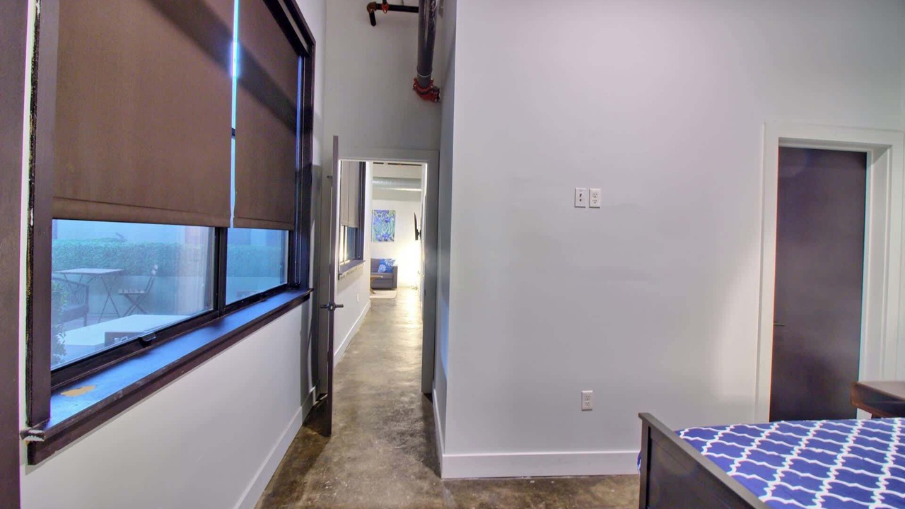 Photo of Bedroom in Midtown