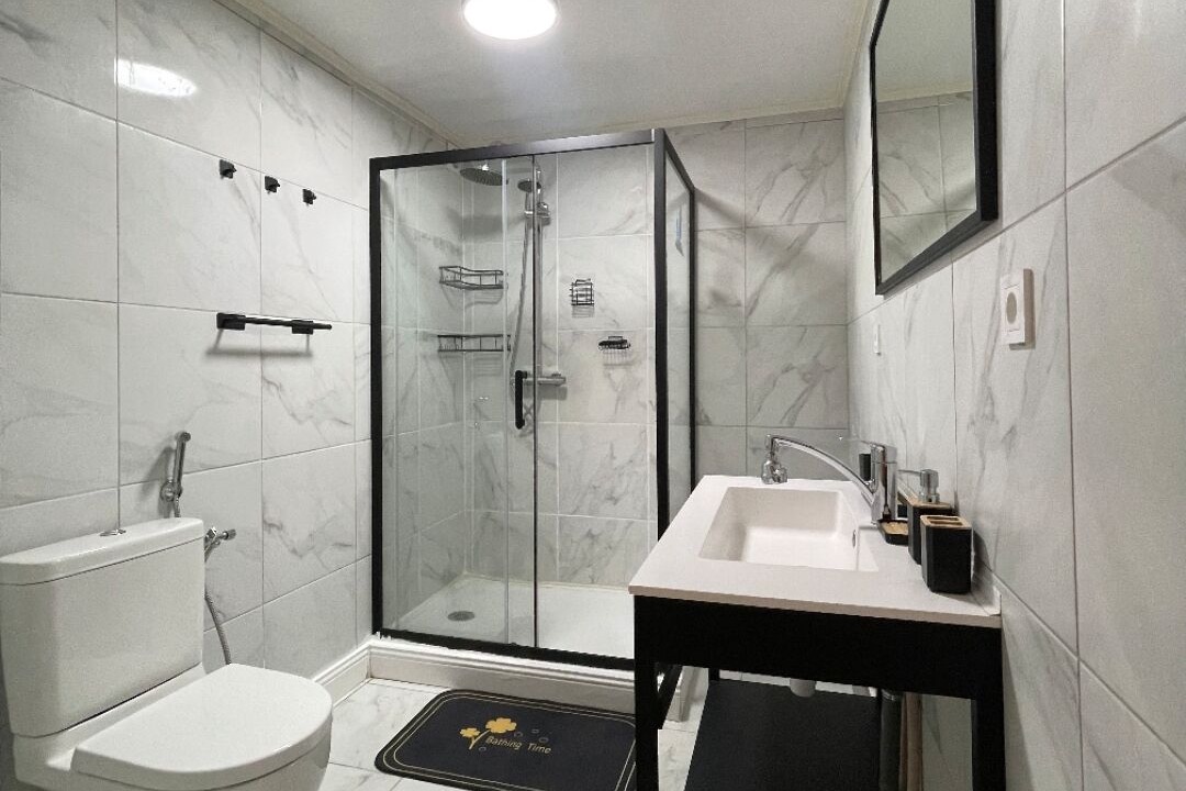 Photo of Bathroom in Malakoff